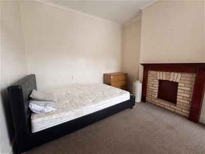 Picture 12